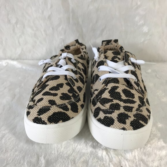 Journee Collection Amelia Animal Print lace Sneakers Leopard Print New - Picture 4 of 9